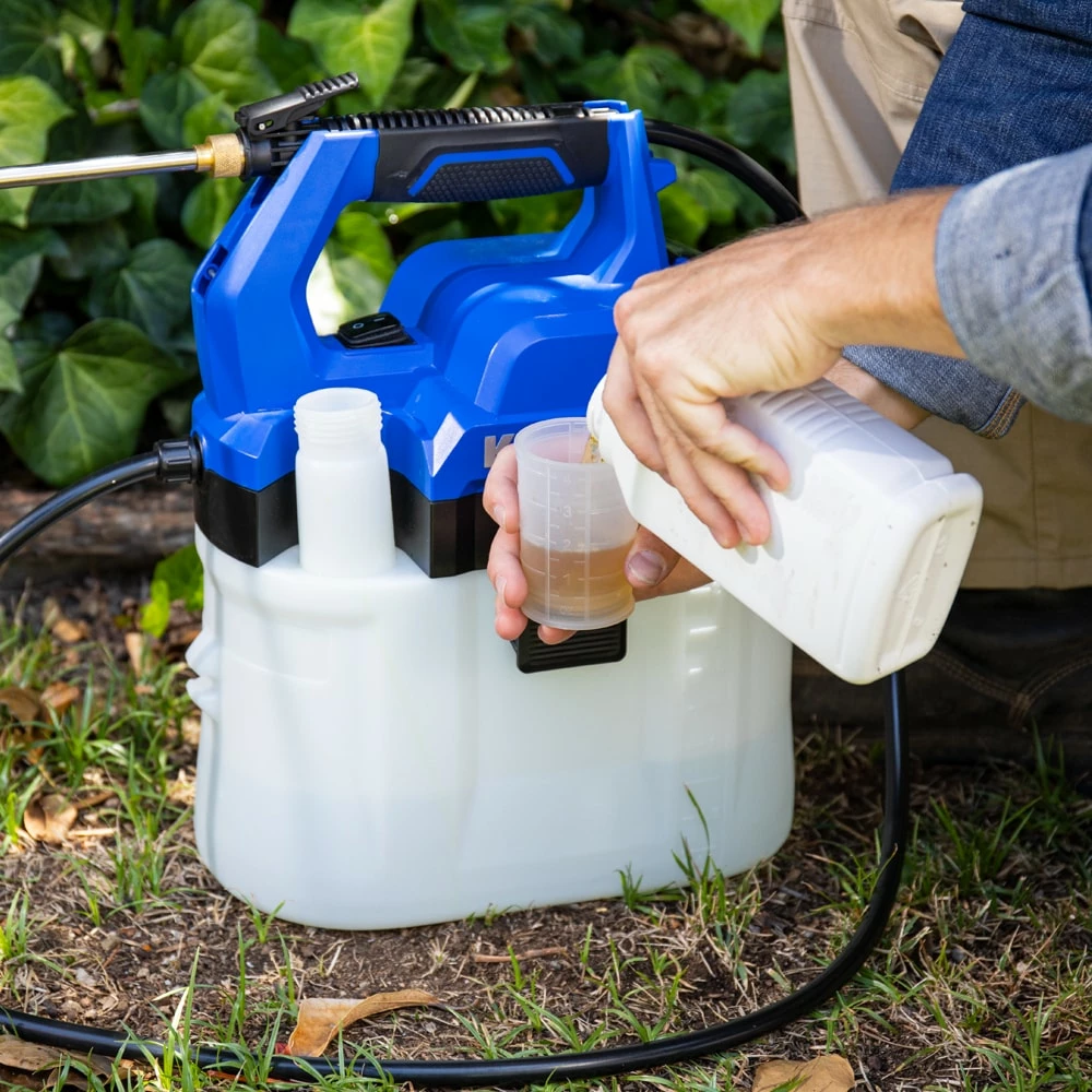 Kobalt Garden Sprayers 2.11-Gallon Plastic Handheld Sprayer 10 Kobalt Garden Sprayers 2.11-Gallon Plastic Handheld Sprayer - Image 10