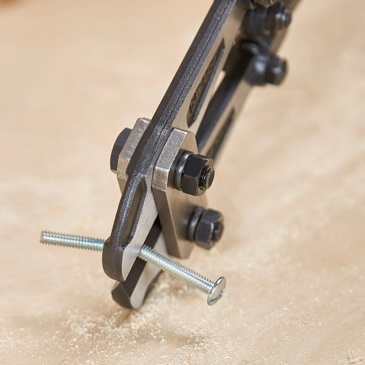 Kobalt 24-in Bolt Cutters 9 Kobalt 24-in Bolt Cutters - Image 9