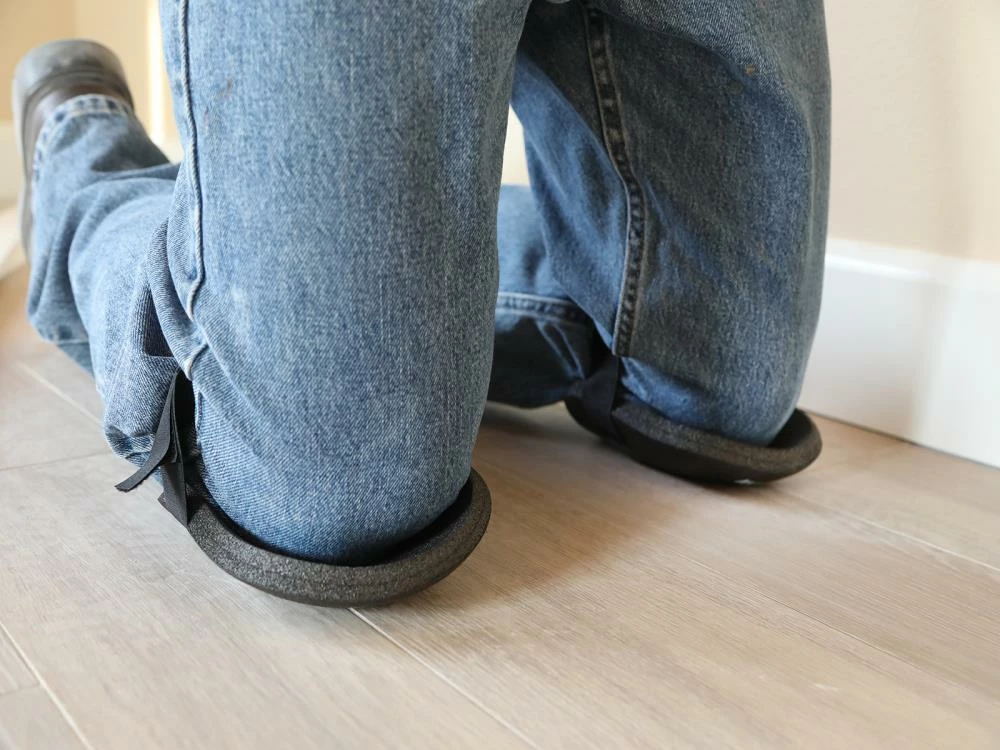 Kobalt Ultra Light Knee Pads 4 Kobalt Ultra Light Knee Pads - Image 4