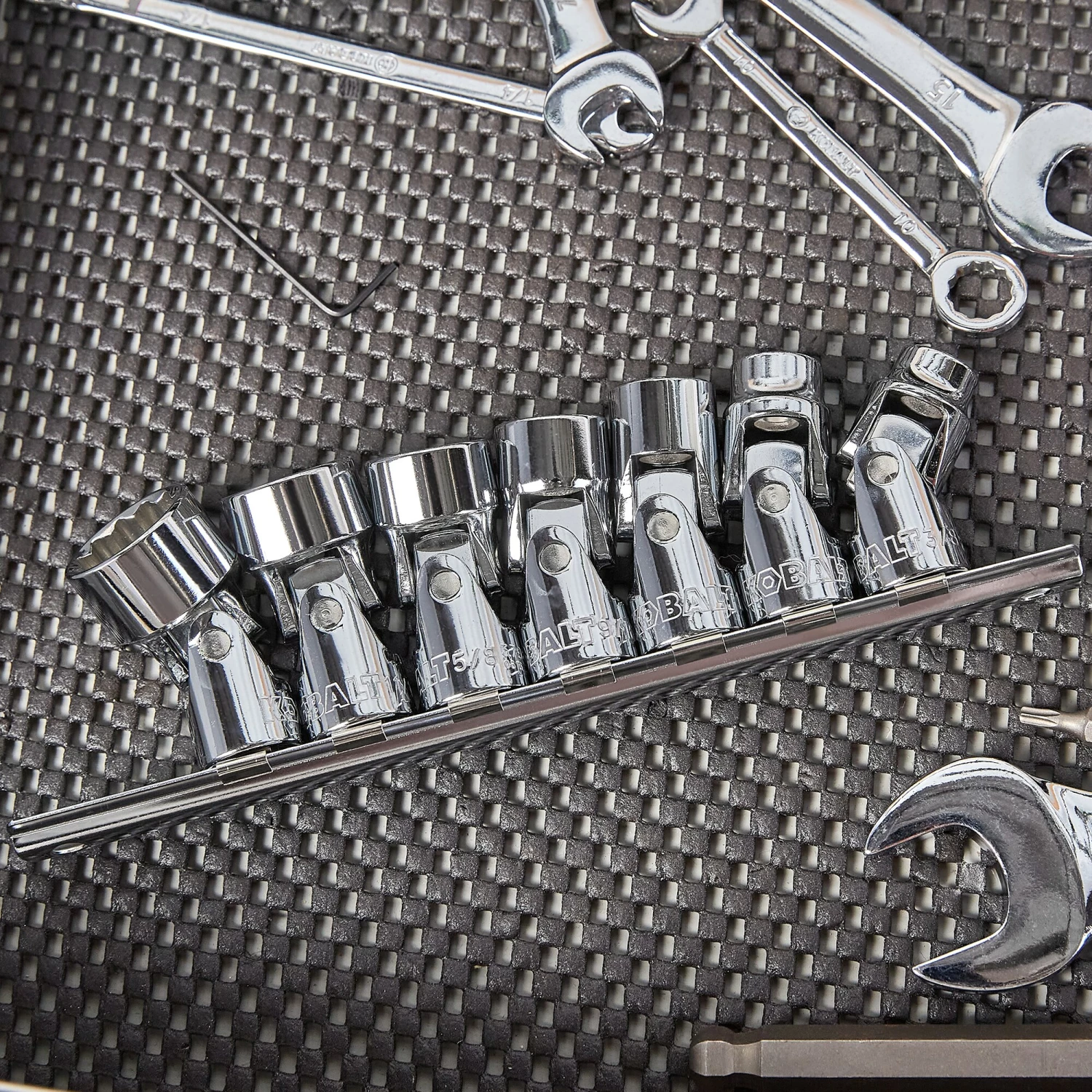 Kobalt Sockets & Socket Sets 7-Piece Standard (SAE) 3/8-in Drive 12-point Set Shallow Socket Set 2 Kobalt Sockets & Socket Sets 7-Piece Standard (SAE) 3/8-in Drive 12-point Set Shallow Socket Set - Image 2