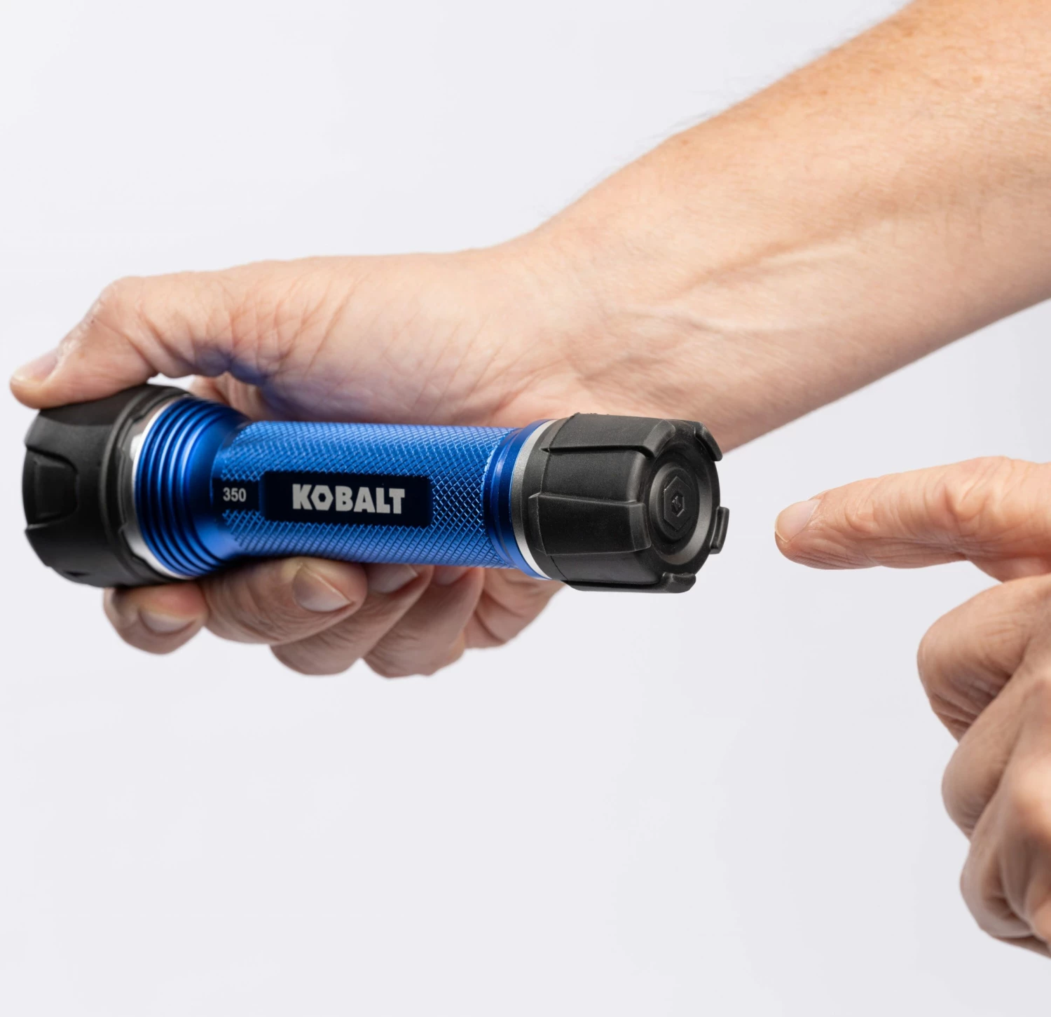 Kobalt Flashlights 350-Lumen LED Rechargeable Flashlight 7 Kobalt Flashlights 350-Lumen LED Rechargeable Flashlight - Image 7