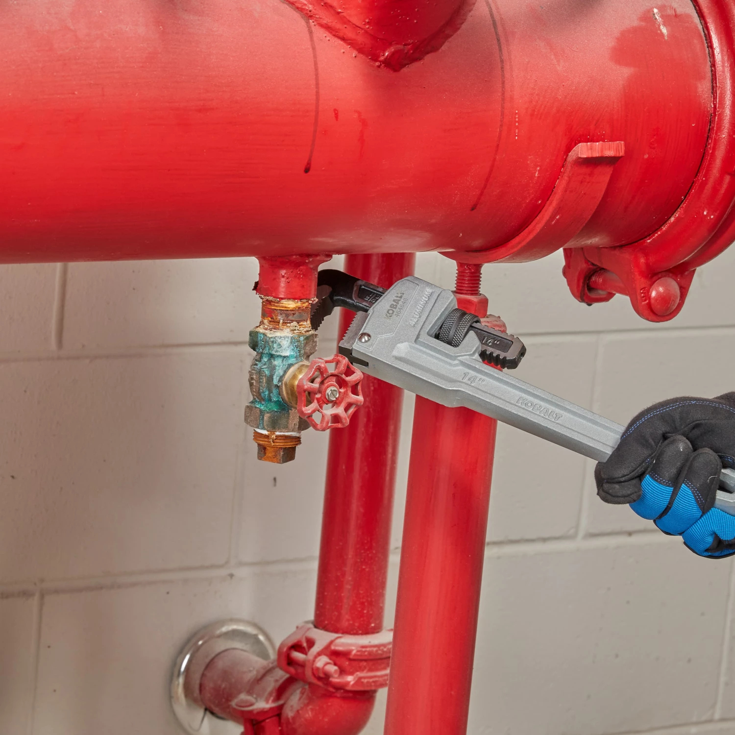 Kobalt Pipe Wrenches 14-in Aluminum Pipe Wrench 5 Kobalt Pipe Wrenches 14-in Aluminum Pipe Wrench - Image 5